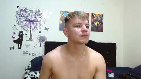 Snapshot of jeff_and_jade chatting on 6, 12, 2024 jeff and jade online show from 6, 12, 2024