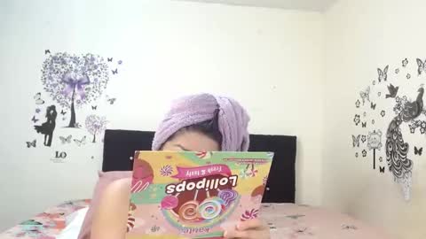 Snapshot of jeff_and_jade chatting on 18, 9, 2025 jeff and jade online show from 18, 9, 2025