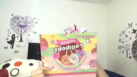 Snapshot of jeff_and_jade chatting on 24, 9, 2025 jeff and jade online show from 24, 9, 2025