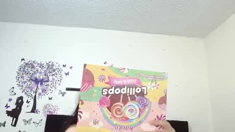 Snapshot of jeff_and_jade chatting on 18, 10, 2025 jeff and jade online show from 18, 10, 2025