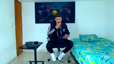 jeffer21_hot online show from 25, 1, 2025