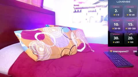 Snapshot of jeffstyle18 chatting on 12, 11, 2025 Jeff online show from 12, 11, 2025