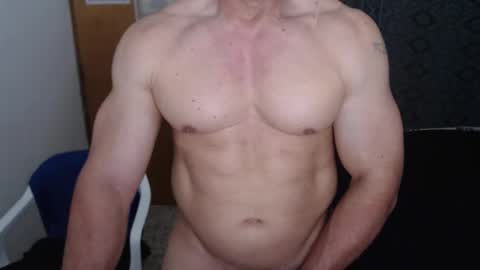 Snapshot of jefmuscletw chatting on 11, 1, 2026 brayam online show from 11, 1, 2026