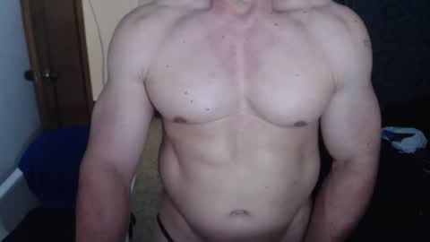 Snapshot of jefmuscletw chatting on 4, 2, 2026 brayam online show from 4, 2, 2026