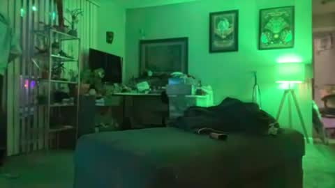 Snapshot of jellyfishfun chatting on 9, 1, 2025 Guy Jones online show from 9, 1, 2025