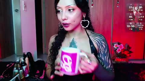 Snapshot of jen_ziur chatting on 6, 12, 2024 jen online show from 6, 12, 2024
