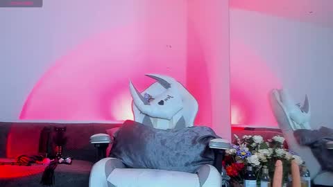 Snapshot of jen_ziur chatting on 25, 10, 2025 jen online show from 25, 10, 2025