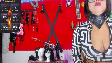 Snapshot of jena_derbo chatting on 5, 10, 2025 jena_derbo online show from 5, 10, 2025