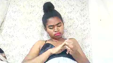 Snapshot of jenica99 chatting on 9, 10, 2025 jenica99 online show from 9, 10, 2025