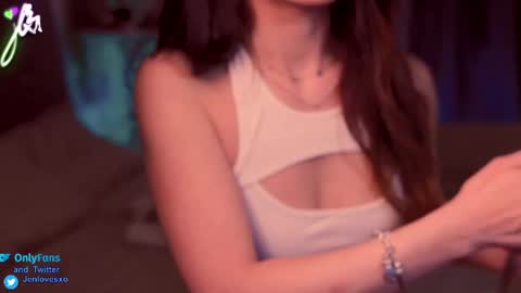 jeniferlovex online show from 19, 3, 2026