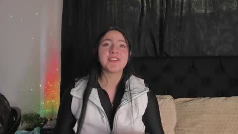 Snapshot of jeniferpowell_nm chatting on 18, 10, 2025 jeniferpowell_nm online show from 18, 10, 2025
