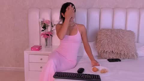 Samanta online show from 5, 12, 2025