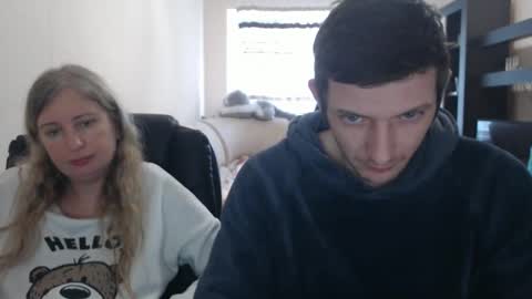 JenisAndPeter online show from 8, 3, 2025