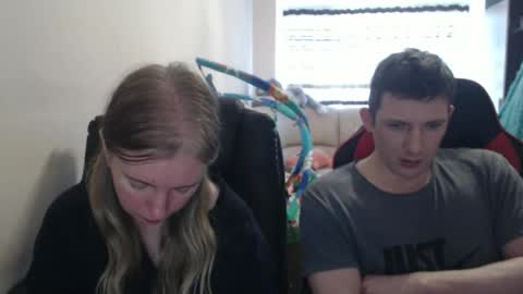 JenisAndPeter online show from 19, 9, 2025