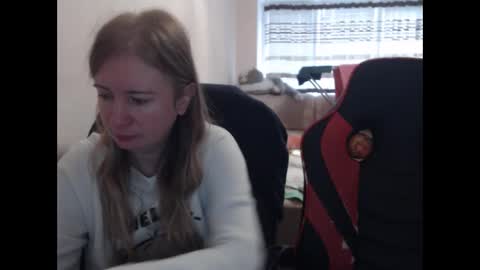 JenisAndPeter online show from 6, 10, 2025