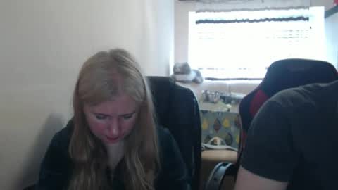 JenisAndPeter online show from 14, 5, 2026