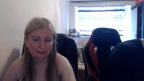JenisAndPeter online show from 24, 5, 2026