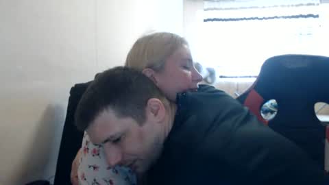 Snapshot of jenisandpeter chatting on 26, 6, 2026 JenisAndPeter online show from 26, 6, 2026