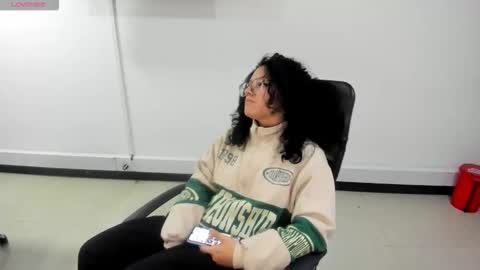 jenn online show from 15, 11, 2025