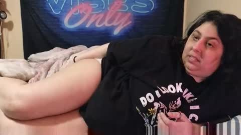  Dragon Queen. Be my Dragon --  and  online show from 10, 4, 2026