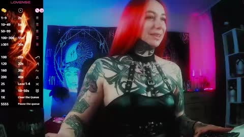 Mrs. Jenna online show from 19, 4, 2026