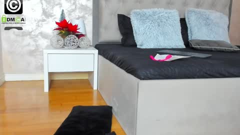 Snapshot of jennamyers chatting on 23, 12, 2024 JennaMyers online show from 23, 12, 2024