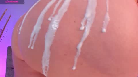 Snapshot of jennaolson chatting on 9, 2, 2025 Jenna Olson online show from 9, 2, 2025