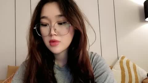 Snapshot of jennatyan chatting on 8, 5, 2026 JENNA online show from 8, 5, 2026