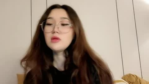 Snapshot of jennatyan chatting on 23, 5, 2026 JENNA online show from 23, 5, 2026