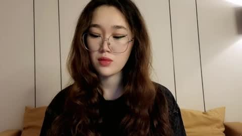 Snapshot of jennatyan chatting on 1, 6, 2026 JENNA online show from 1, 6, 2026