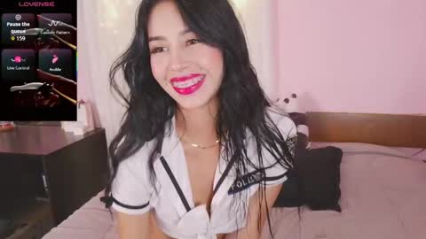Snapshot of jenner_mills chatting on 17, 4, 2026 Jenner online show from 17, 4, 2026