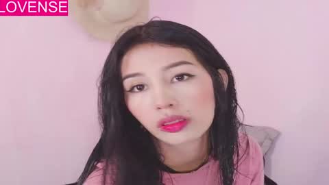 Snapshot of jenner_mills chatting on 5, 5, 2026 Jenner online show from 5, 5, 2026