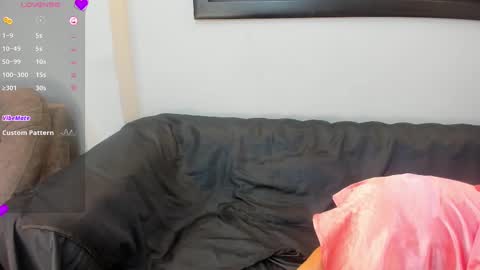 Snapshot of jennierosse chatting on 23, 10, 2025 Jennie online show from 23, 10, 2025