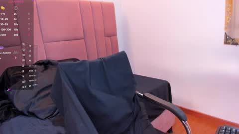 Snapshot of jennierosse chatting on 28, 5, 2026 Jennie online show from 28, 5, 2026