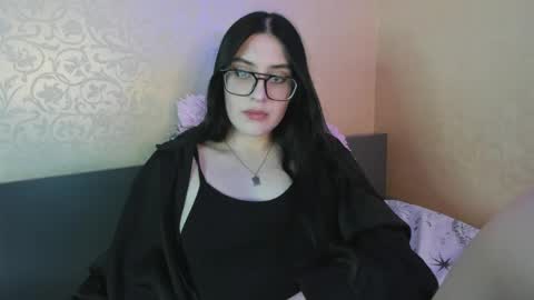 Snapshot of jennifeeeer chatting on 3, 5, 2026 Helen online show from 3, 5, 2026