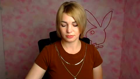 Snapshot of jennifer_cuttie chatting on 10, 7, 2026 Jennifer online show from 10, 7, 2026