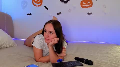 jennifer_greey online show from 4, 11, 2025