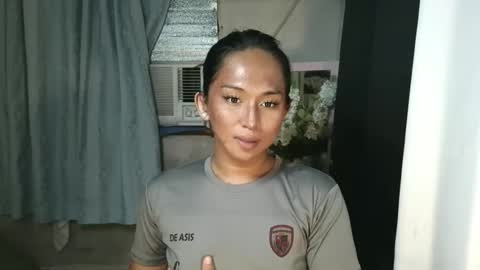 Snapshot of jennifer_licious chatting on 14, 10, 2025 Jenny online show from 14, 10, 2025