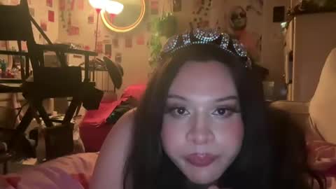 jennifer_robbie online show from 10, 12, 2024