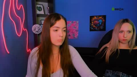 jennifer_sheil online show from 5, 3, 2026