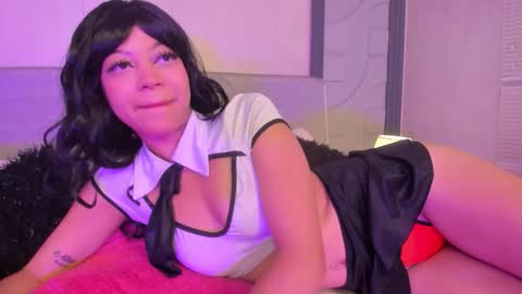 Snapshot of jenniferhillss chatting on 2, 11, 2025 U can call me Angel online show from 2, 11, 2025