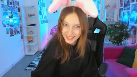 jenniferkiim online show from 17, 2, 2026