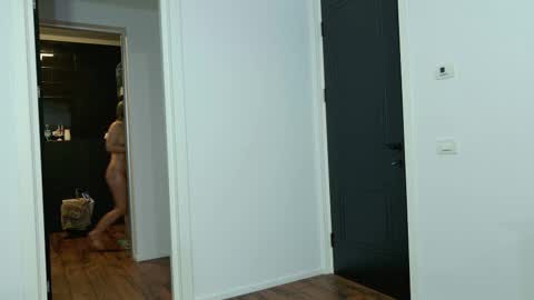 Jenny online show from 17, 11, 2025