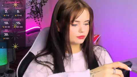 Jenni online show from 2, 12, 2024