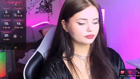 Jenni online show from 5, 12, 2024