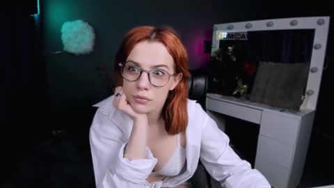YOUR BEST WAY TO HAVE FUN online show from 28, 1, 2025