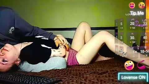 jenny_couple online show from 22, 4, 2026