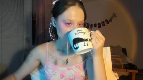 Snapshot of jenny_cox_love chatting on 3, 12, 2025 Jennifer Jenny Darling online show from 3, 12, 2025