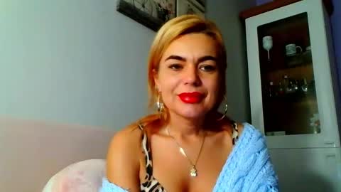 Snapshot of jenny_play1 chatting on 8, 12, 2024 Jenny online show from 8, 12, 2024