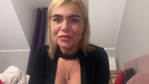 Snapshot of jenny_play1 chatting on 15, 12, 2024 Jenny online show from 15, 12, 2024